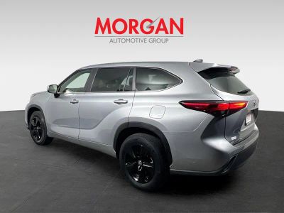 2023 Toyota Highlander — detail view