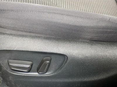 2023 Toyota Highlander — photo 13 view