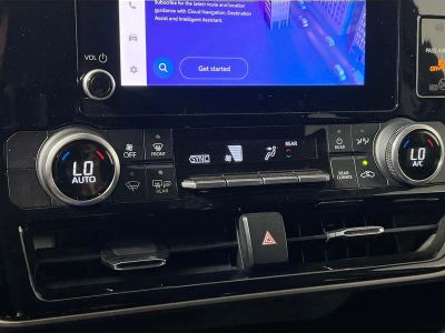 2023 Toyota Highlander — photo 23 view