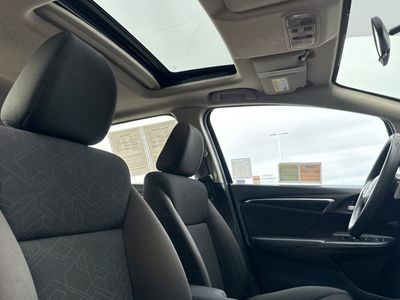 2016 Honda Fit - Photo 17