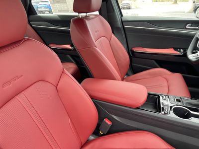 2026 Kia K5 — photo 15 view