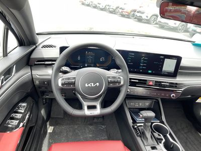 2026 Kia K5 — photo 19 view