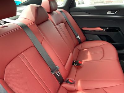 2026 Kia K5 — photo 14 view