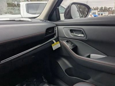 2026 Nissan Rogue — photo 17 view