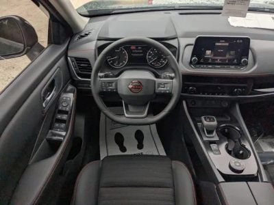 2026 Nissan Rogue — photo 16 view