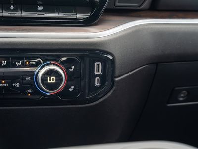 2025 GMC Sierra 1500 - Photo 27