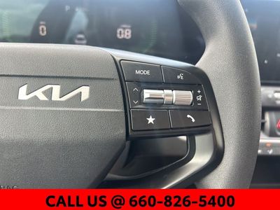 2025 Kia K4 — photo 16 view
