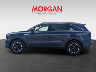 2026 Kia Sorento — photo 8 view
