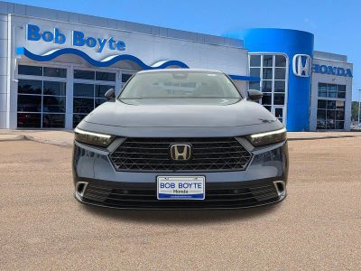 2026 Honda Accord Hybrid - Photo 2