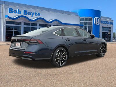 2026 Honda Accord Hybrid - Photo 5
