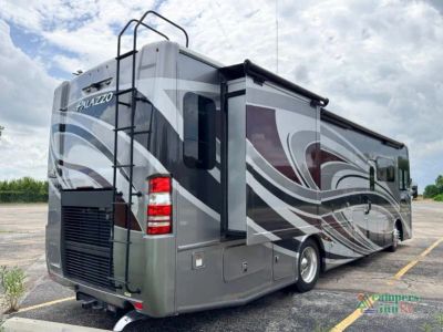 2022 Thor Motor Coach Palazzo - Photo 11