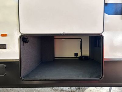 2026 KZRV Durango D326RLT - Photo 17