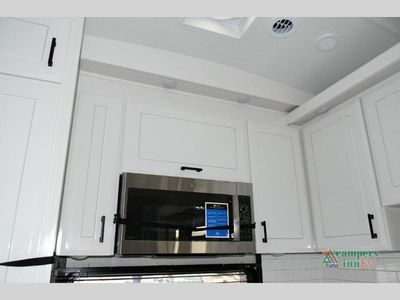 2026 Jayco Pinnacle - Photo 18