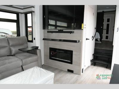 2026 Jayco Pinnacle - Photo 8