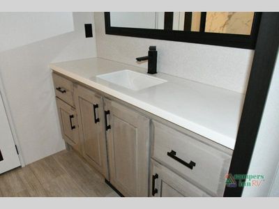 2026 Jayco Pinnacle - Photo 33
