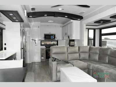 2026 Jayco Pinnacle - Photo 4
