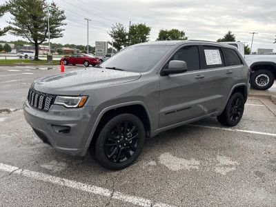 2021 Jeep Grand Cherokee - Photo 13