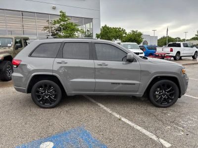 2021 Jeep Grand Cherokee - Photo 30