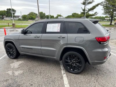 2021 Jeep Grand Cherokee - Photo 18
