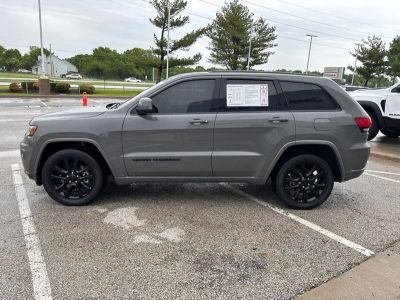 2021 Jeep Grand Cherokee - Photo 17