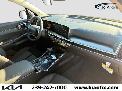 2026 Kia Sorento — photo 13 view