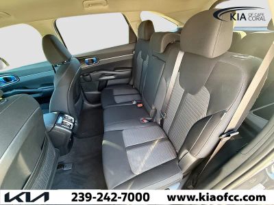 2026 Kia Sorento — photo 21 view