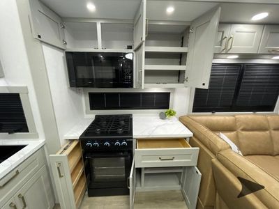 2026 Brinkley Model G - Photo 48
