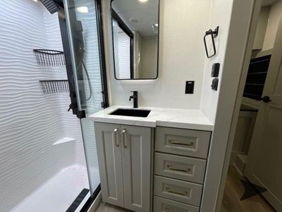 2026 Brinkley Model G - Photo 69