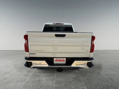 2023 Chevrolet Silverado 1500 — interior view