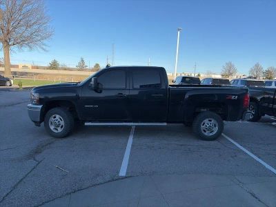 2011 Chevrolet Silverado 2500 HD - Photo 2