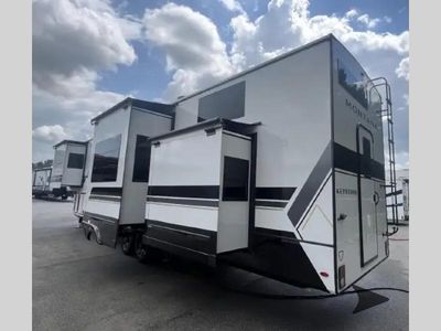 2026 Keystone RV Montana - Photo 5
