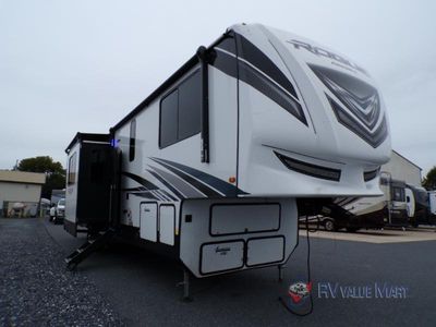 2022 Forest River RV Vengeance Rogue Armored - Photo 3