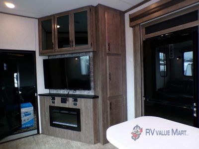 2022 Forest River RV Vengeance Rogue Armored - Photo 47