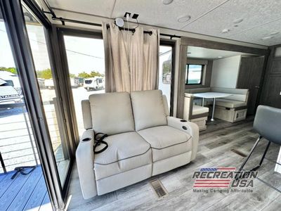 2025 Coachmen Catalina Legacy Edition - Photo 10