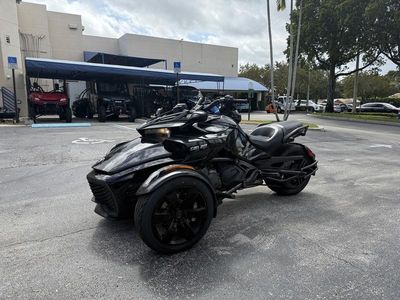 2019 Can-Am Spyder F3 - Photo 3