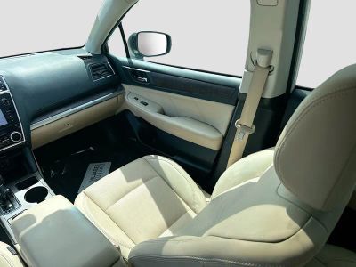 2018 Subaru Outback — photo 25 view