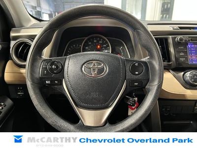 2013 Toyota RAV4 — photo 13 view