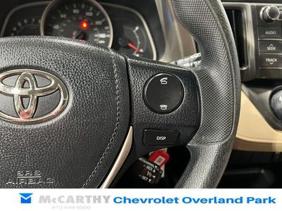 2013 Toyota RAV4 — photo 16 view
