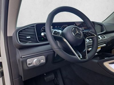 2026 Mercedes-Benz GLE 450 - Photo 2