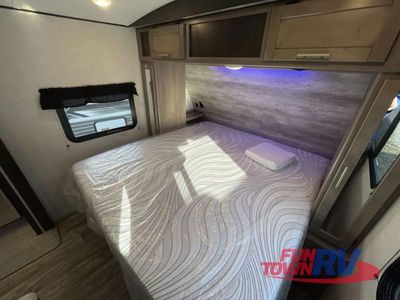 2022 CrossRoads RV Sunset Trail - Photo 18