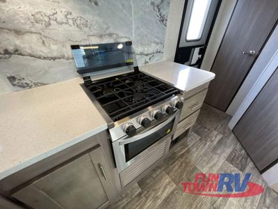 2022 CrossRoads RV Sunset Trail - Photo 11