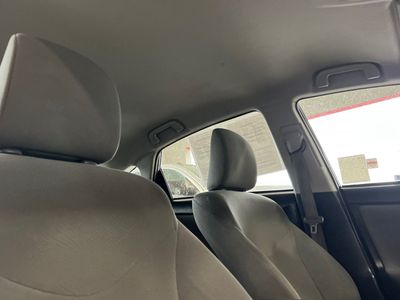2015 Toyota Prius - Photo 17