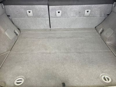 2015 Toyota Prius - Photo 15
