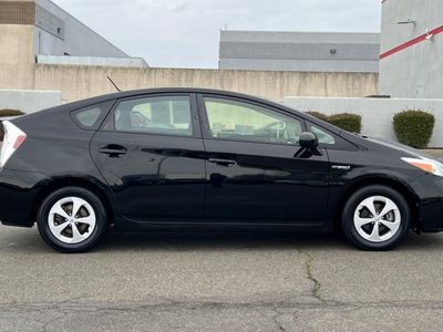 2015 Toyota Prius - Photo 6