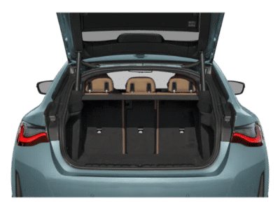 2026 BMW i4 — photo 8 view