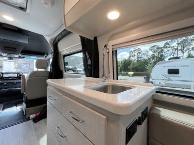 2026 Thor Motor Coach TRANQUILITY - Photo 9