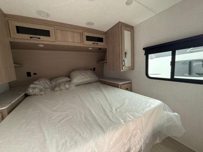2025 Palomino SolAire - Photo 14