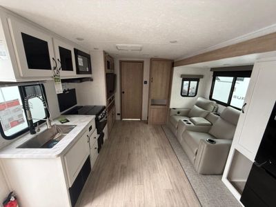 2025 Palomino SolAire - Photo 17