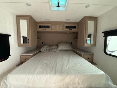 2025 Palomino SolAire - Photo 15