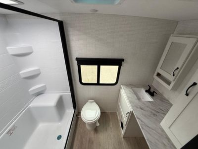 2025 Palomino SolAire - Photo 25